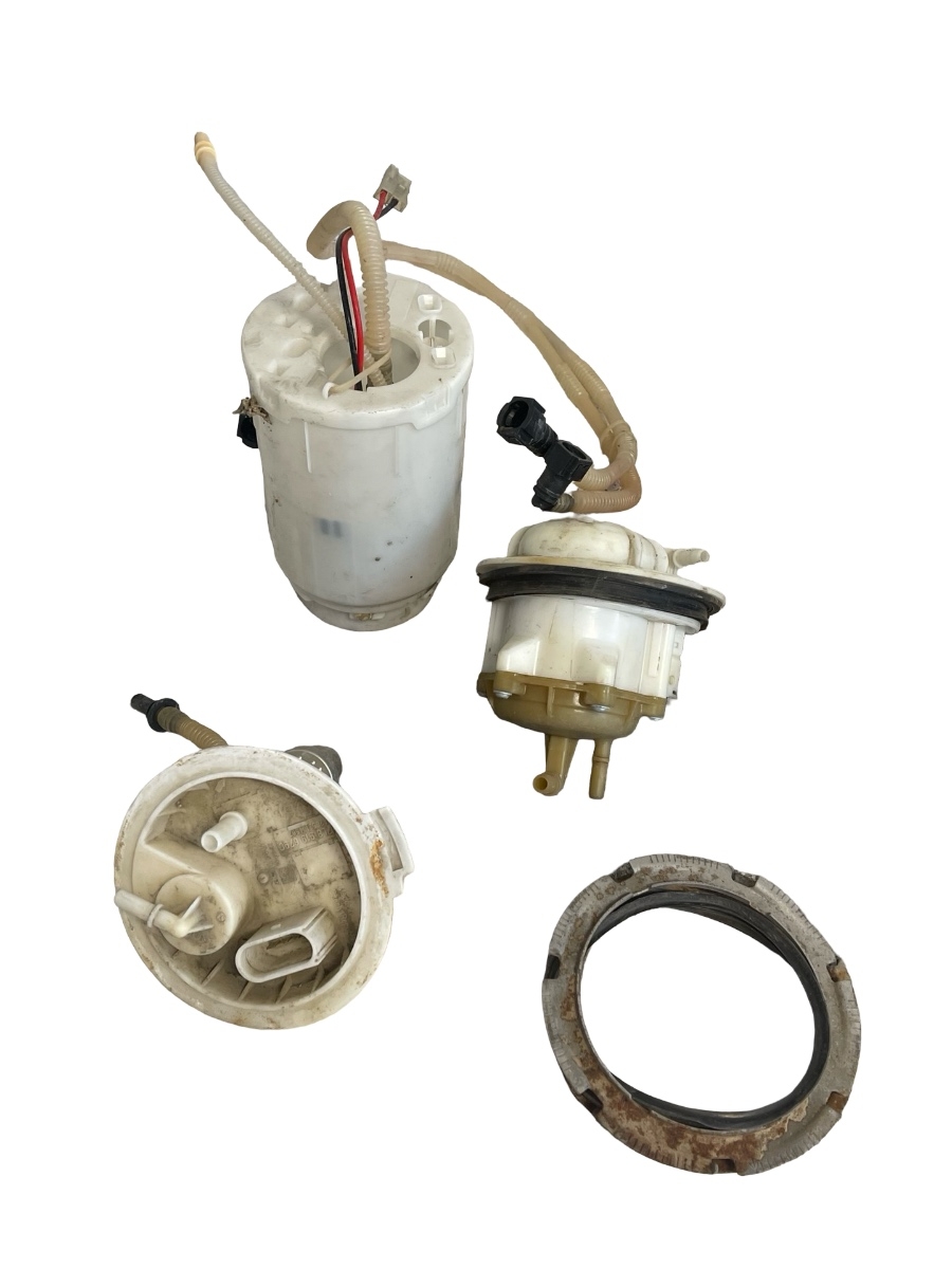 Pompa combustibil AUDI Q7 4LB 2006 - 2016 4.2 FSI quattro BAR 7L8919679C