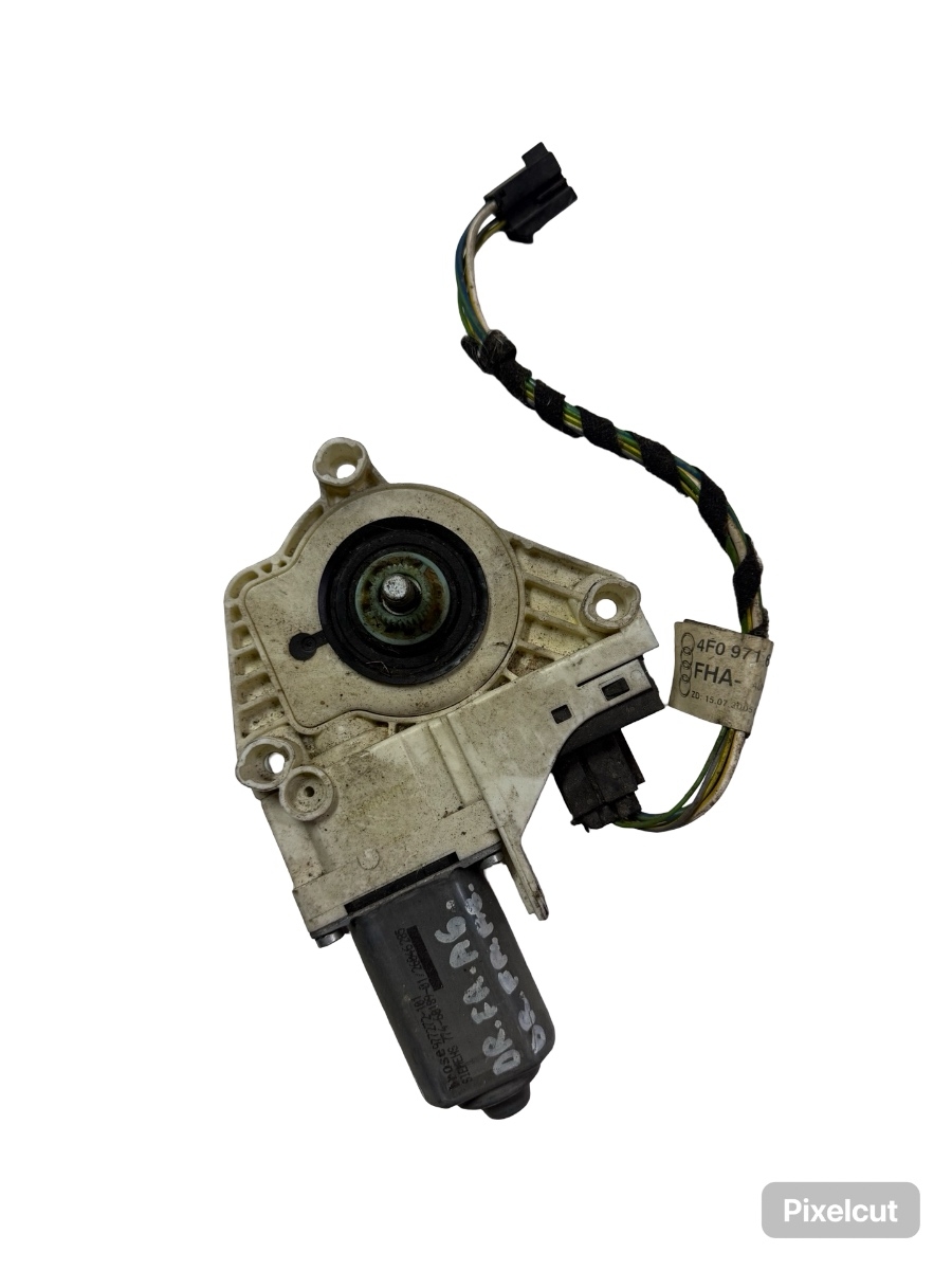 Motoras geam dreapta fata AUDI A6/S6 III Saloon 4F2, C6 2004 - 2011 4F0959802D