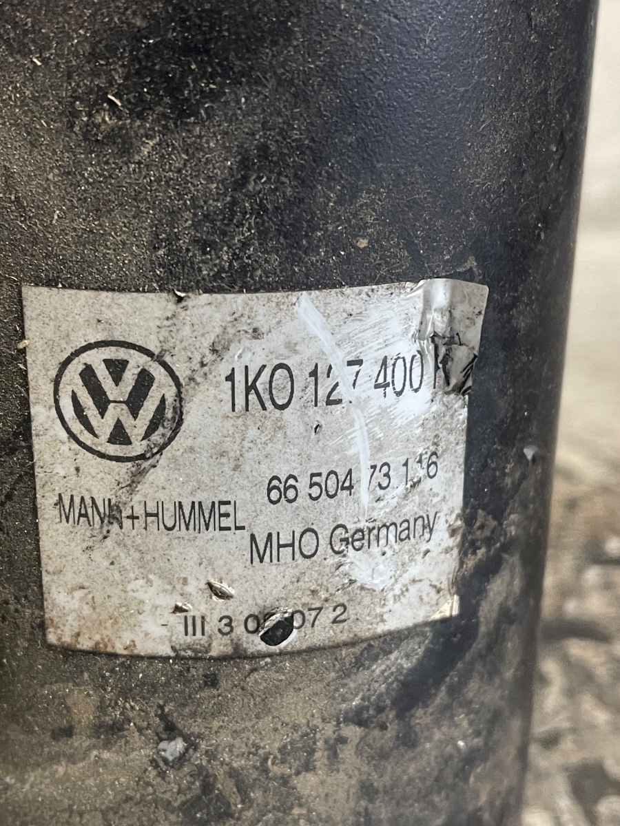 Carcasa filtru combustibil VOLKSWAGEN GOLF V Variant 1K5 2007 - 2009 1.9 TDI BLS 1K0127400K – foto 3