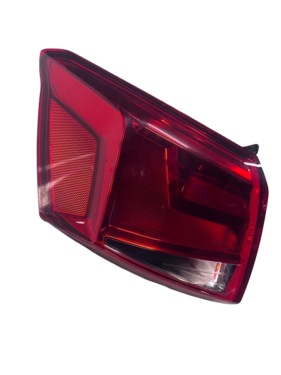 Lampa spate / Stop stanga spate SEAT ARONA KJ7 2017 - > 6F9945095B