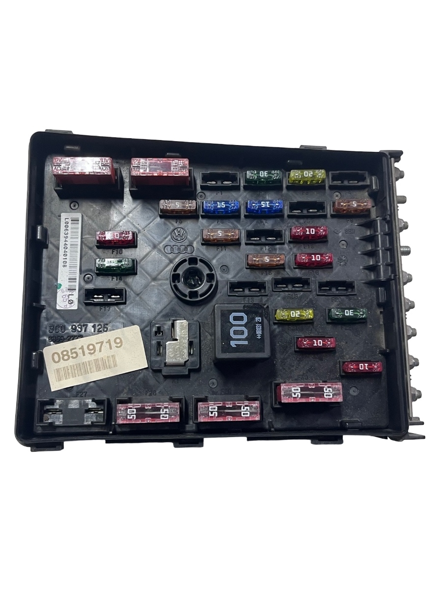 Panou sigurante VOLKSWAGEN PASSAT 3C2 2005 - 2010 3C0937125