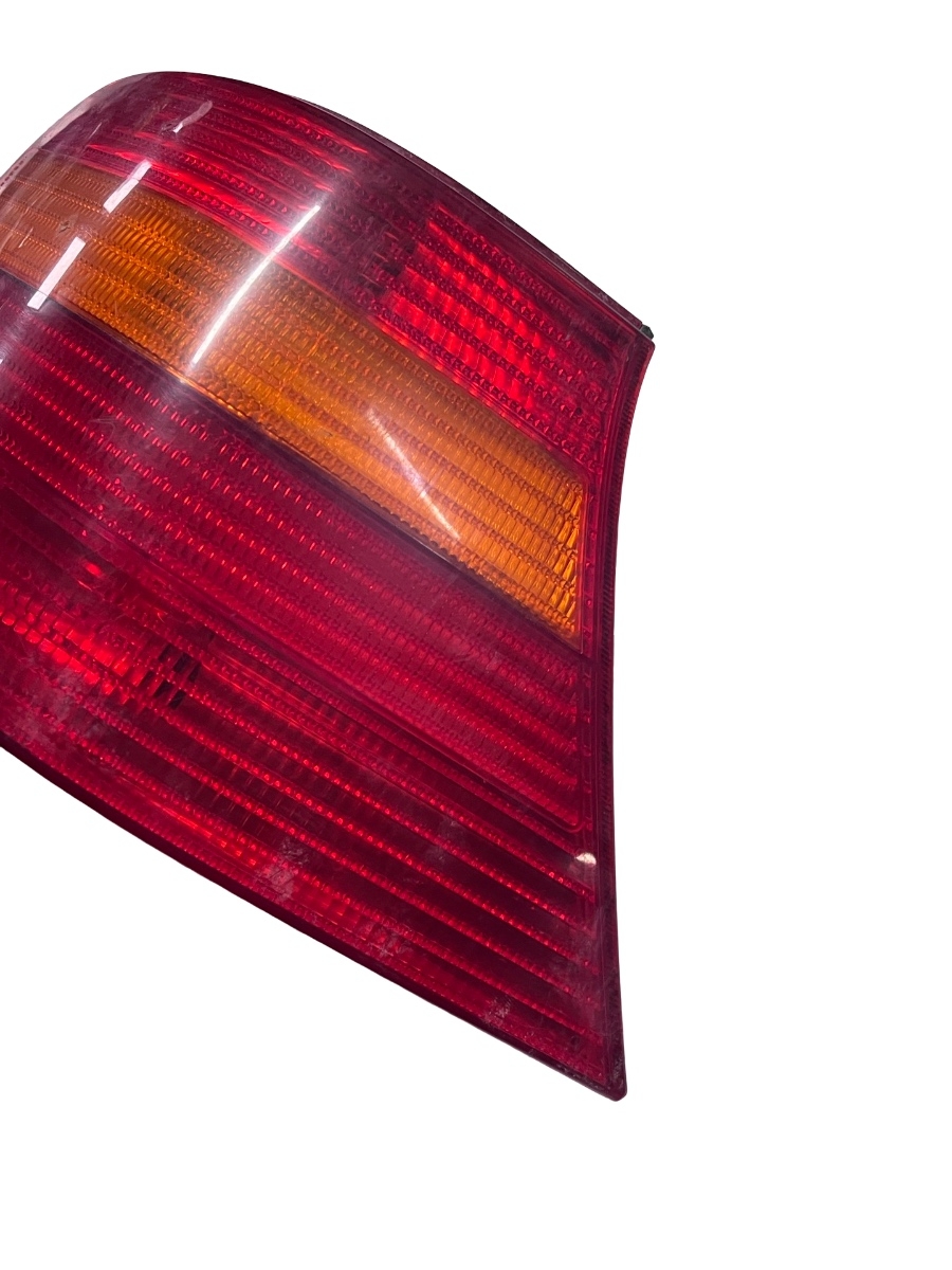 Lampa spate / Stop dreapta spate VOLKSWAGEN GOLF IV 1J1 1997 - 2007 6945096O – foto 4