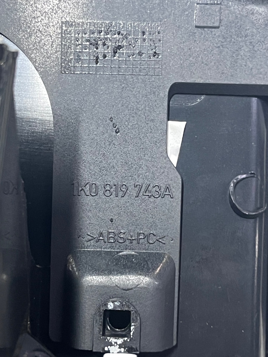 Grila de ventilatie bord centrala VOLKSWAGEN GOLF V Variant 1K5 2007 - 2009 1K0819743A – foto 3