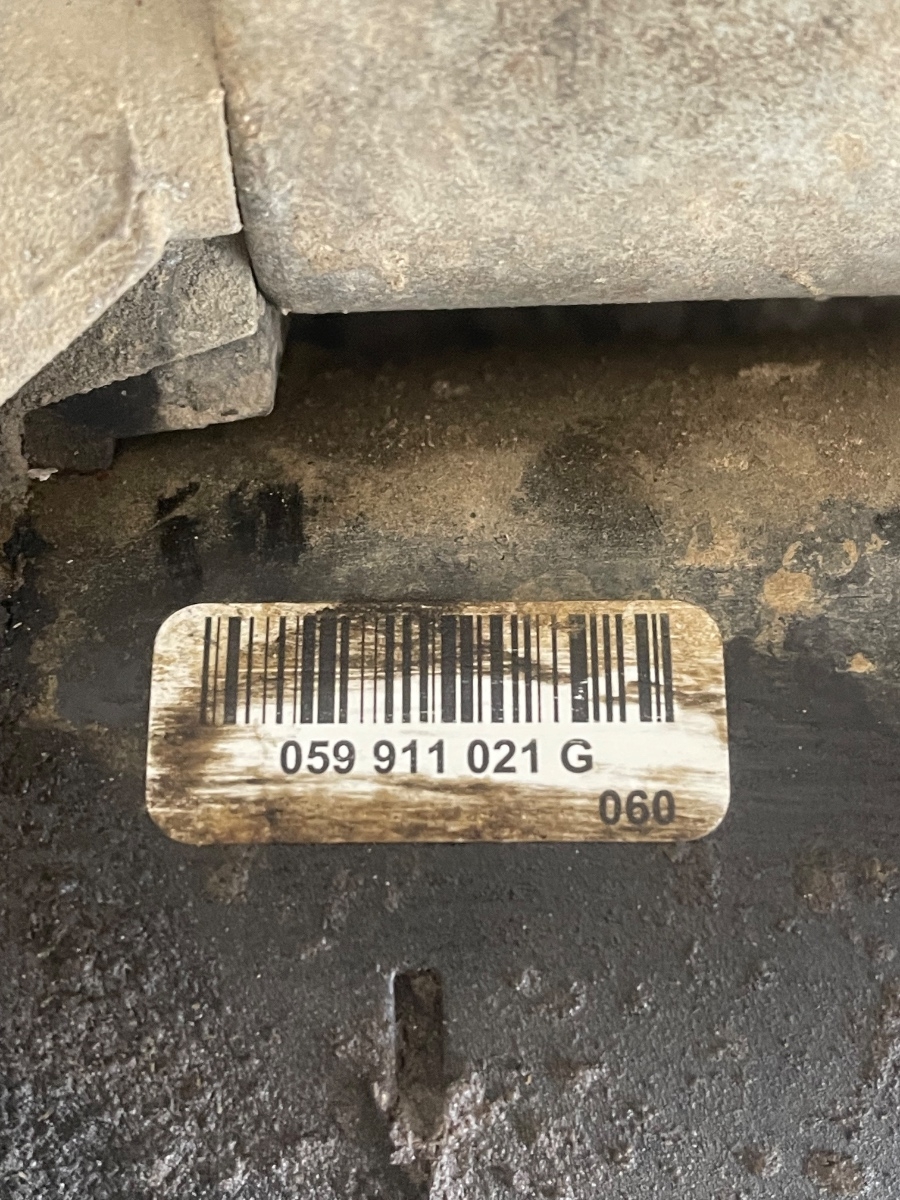 Electromotor AUDI A6 IV Avant 4G5, C7, 4GD 2011 - 2018 3.0TDI CDU 059911021G – foto 4