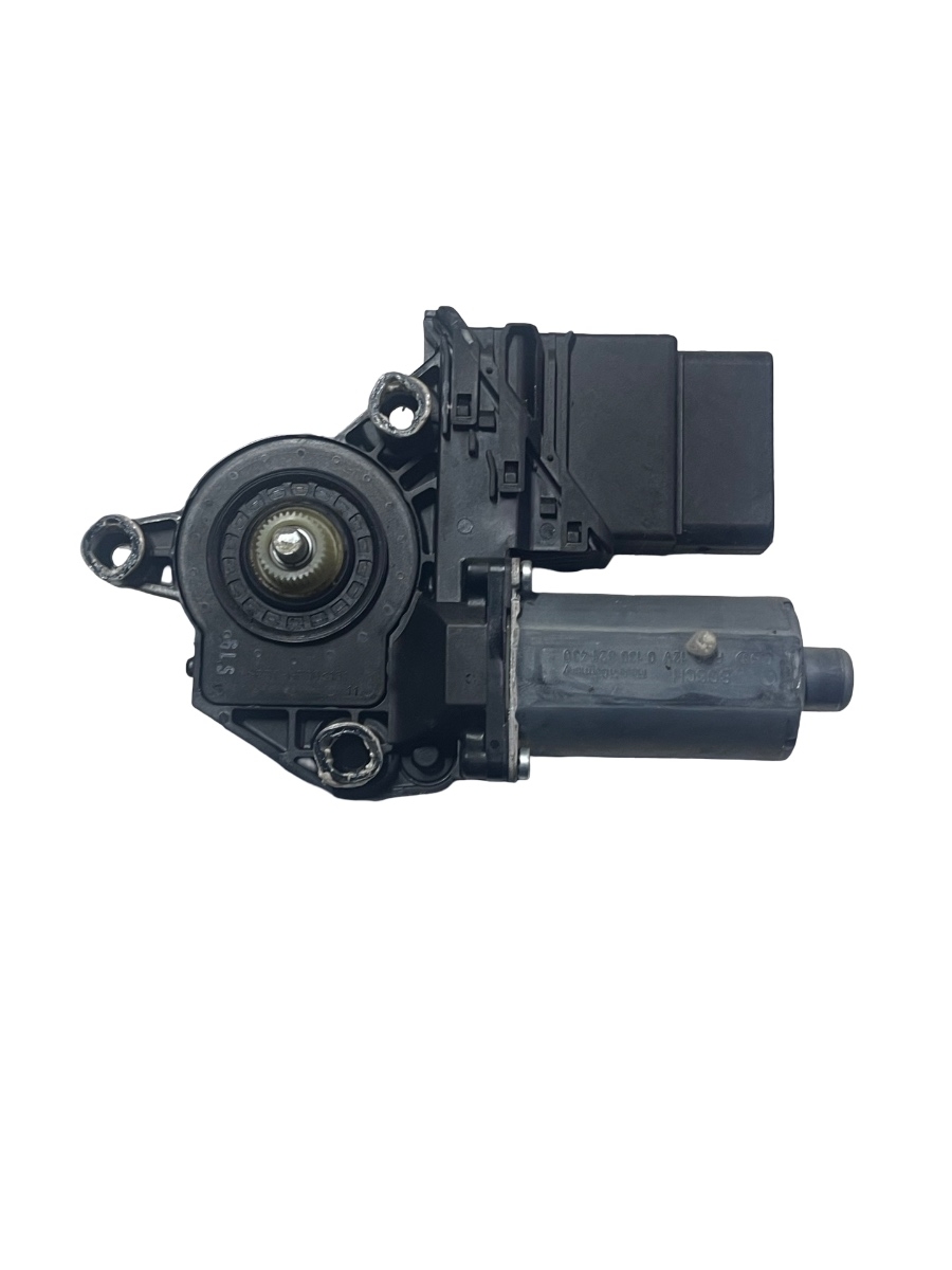 Motoras geam dreapta spate VOLKSWAGEN GOLF PLUS 521 2009 - 2014 1K0959794E