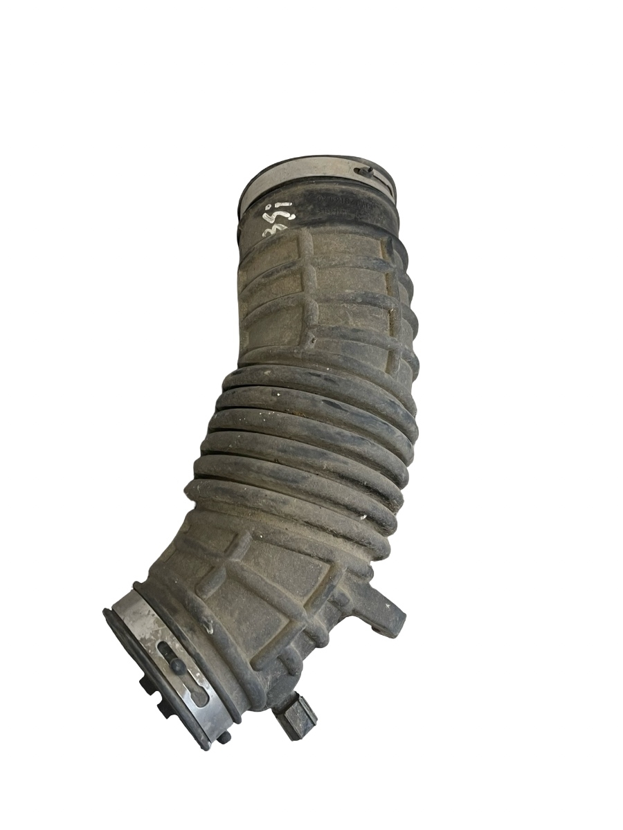 Furtun admisie aer CHRYSLER 300 C LX, LE 2004 - > 3.5i 04591868AB