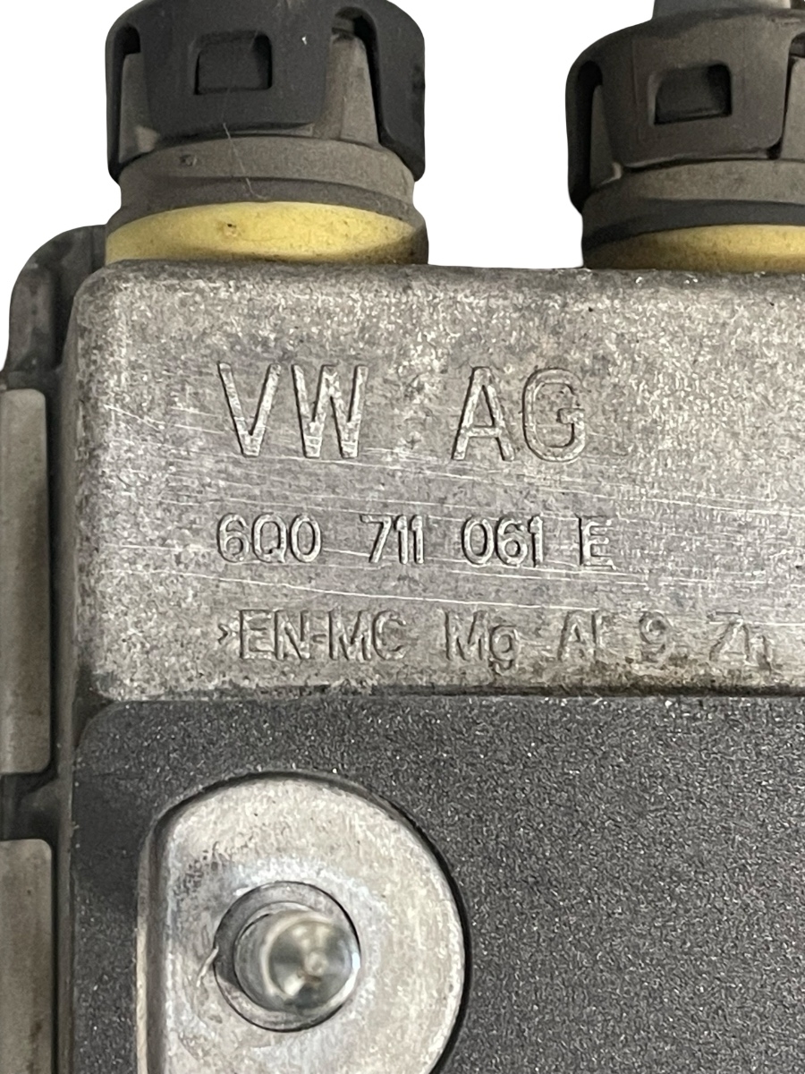 Timonerie schimbator de viteze SKODA FABIA III Estate NJ5 2014 - > 1.0 TSI CHZB, DKLD 6Q0711061E – foto 4