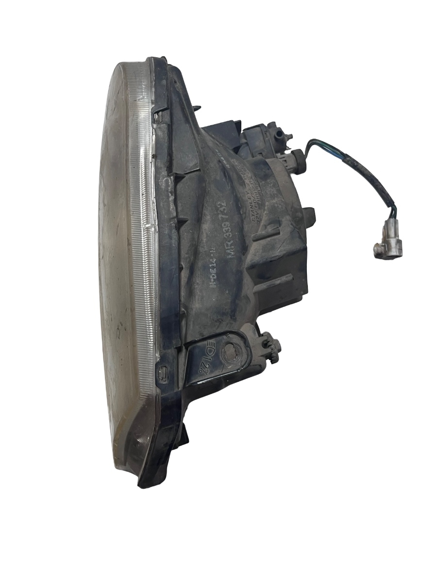 Far dreapta fata MITSUBISHI L200 MR339732 – foto 2