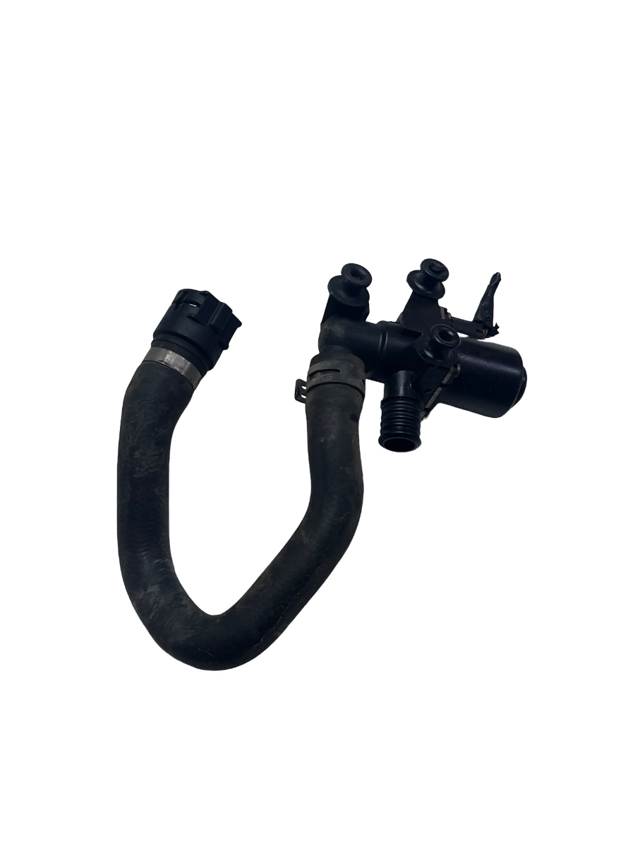 Pompa recirculare apa BMW 5 E60 2001 - 2010 1147412174