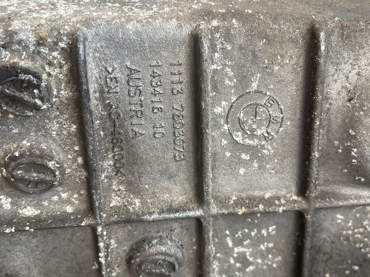 Baie de ulei BMW X1 I E84 2009 - 2015 2.0 xDrive 20 d N47 D20 C 7803073 – foto 3