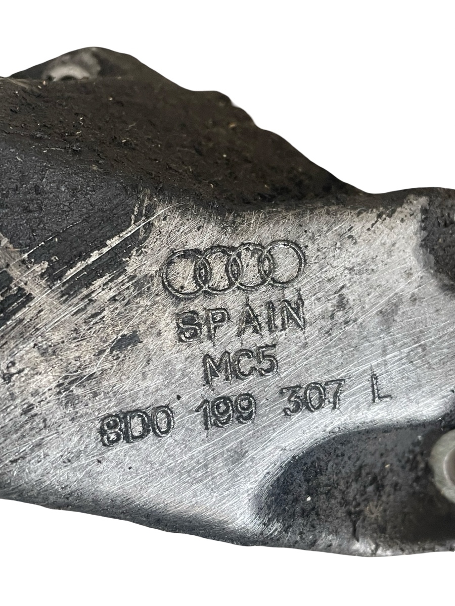 Suport motor AUDI A4 Avant 8D5, B5 1994 - 2001 1.6 ADP, AHL, ANA, ARM 8D0199307L – foto 2