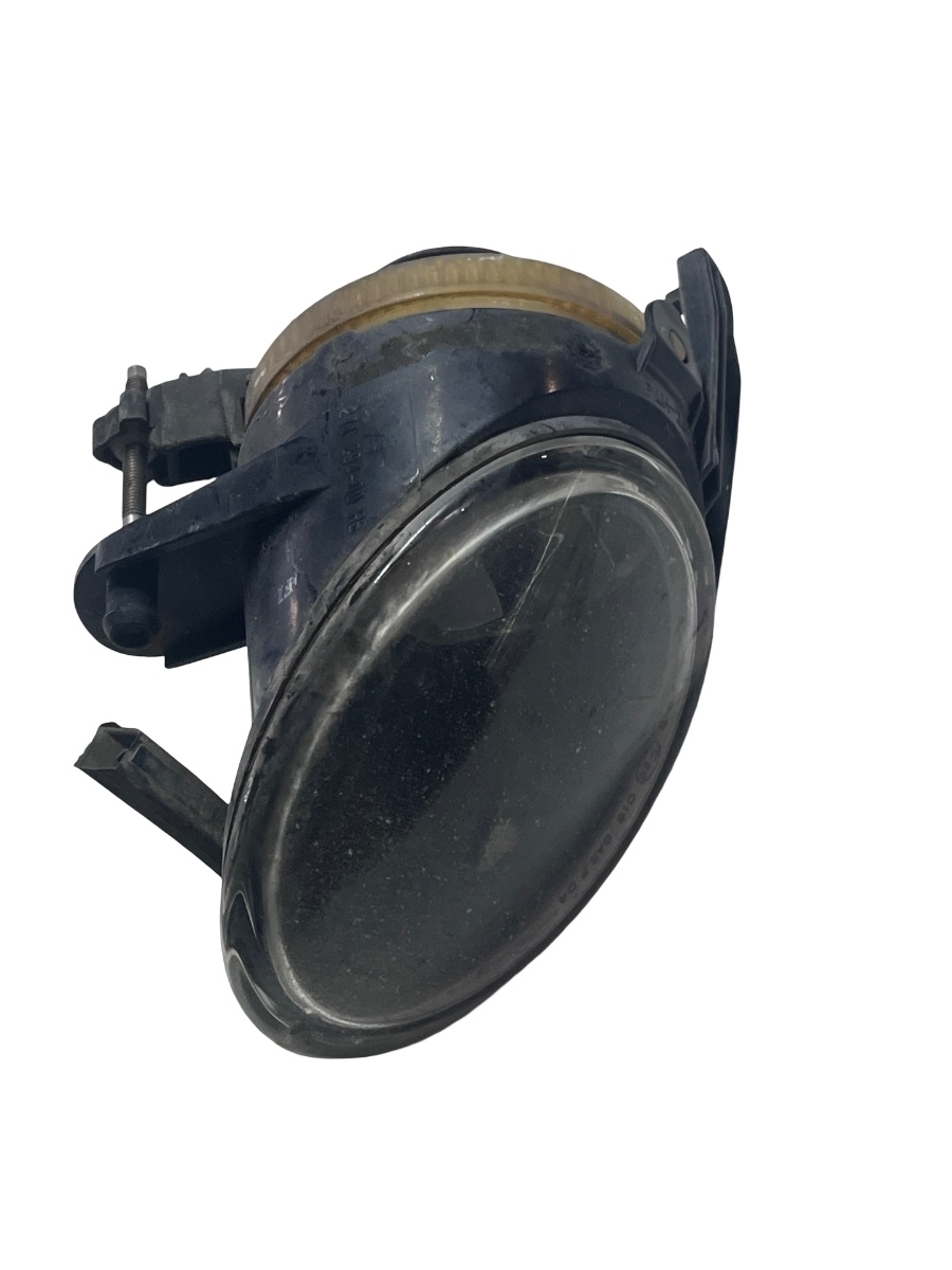 Proiector ceata dreapta fata VOLKSWAGEN PASSAT 3C2 2005 - 2010